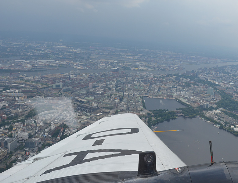 Rundflug über Hamburg - Lufthansa Ju 52