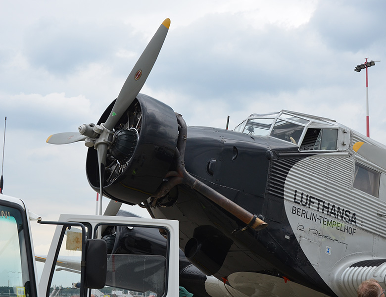 Rundflug über Hamburg - Lufthansa Ju 52